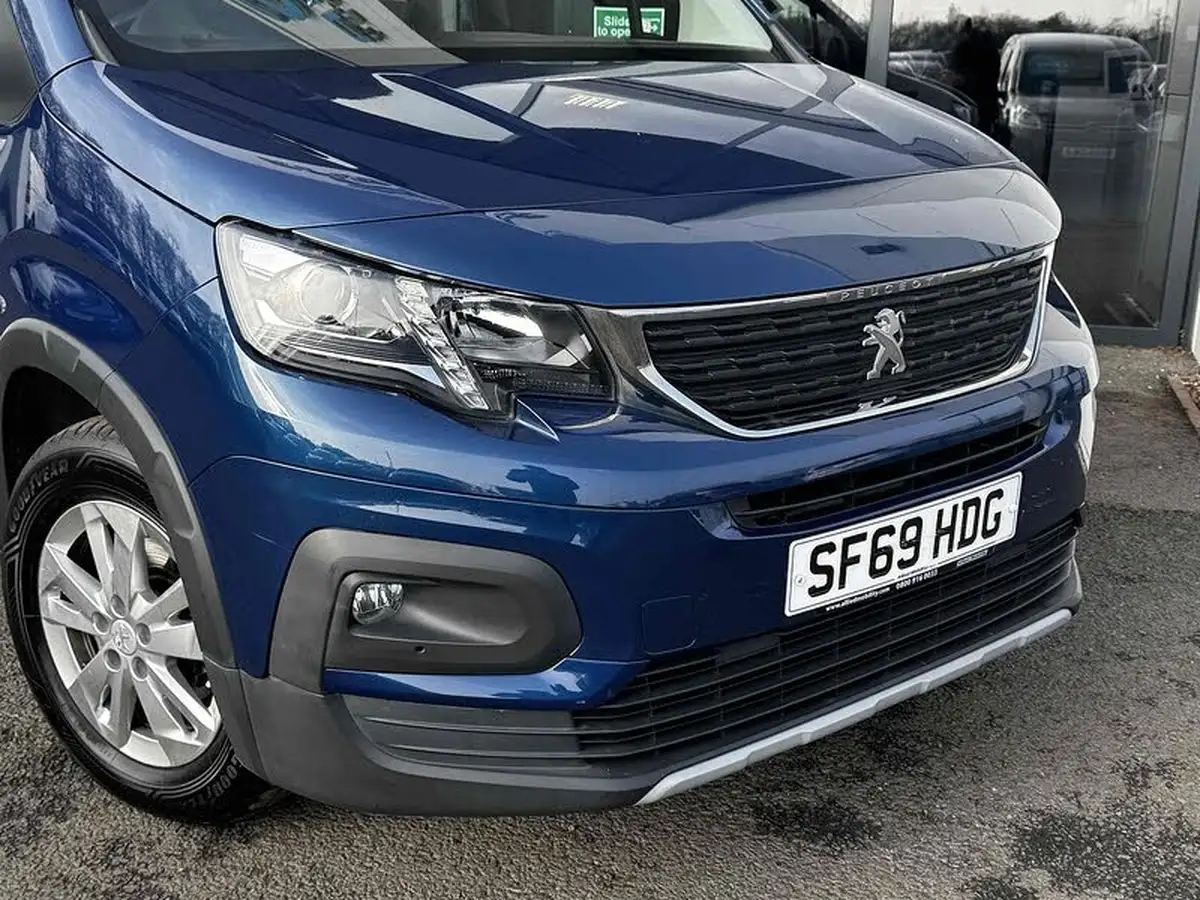2019-peugeot-rifter-15-bluehdi-allure-100bhp-standard-big-21