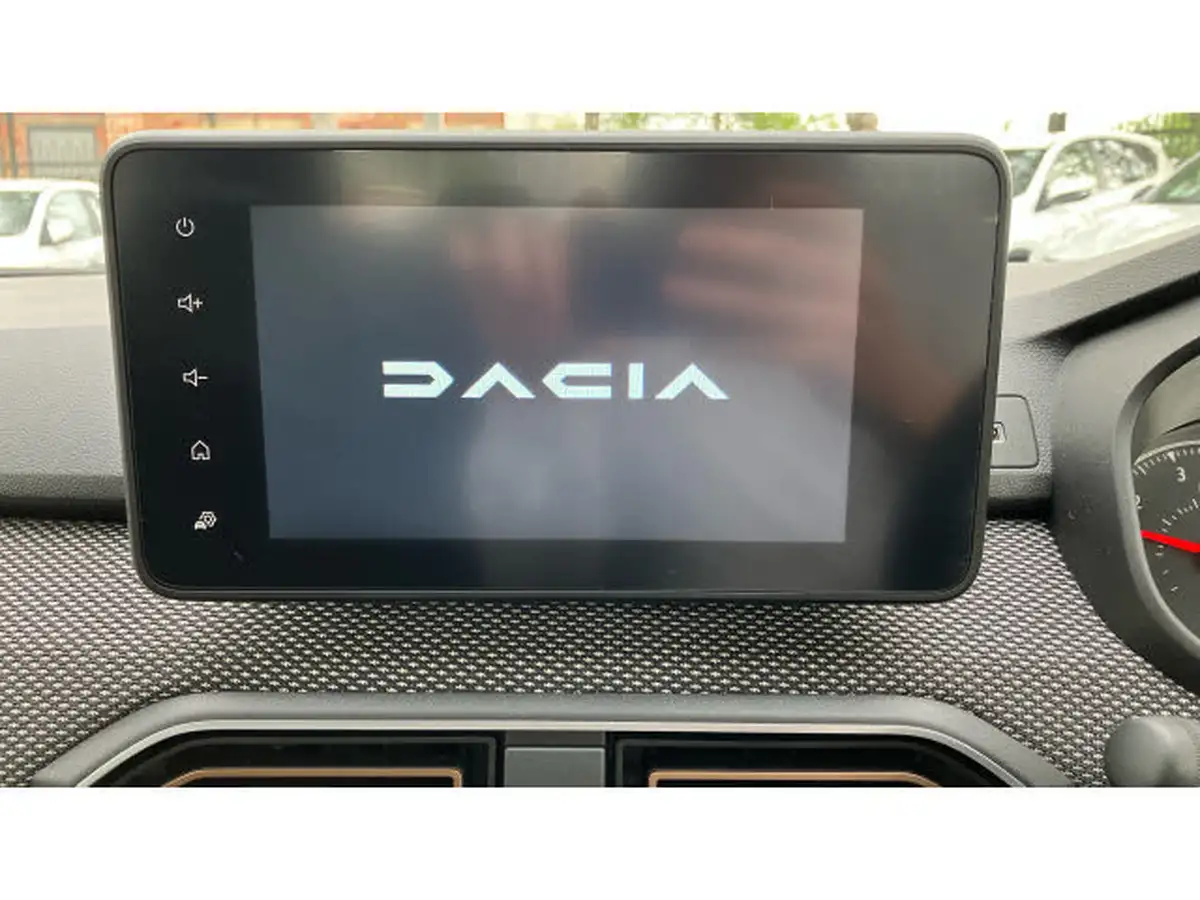 2024-dacia-sandero-stepway-10-tce-expression-90bhp-big-26