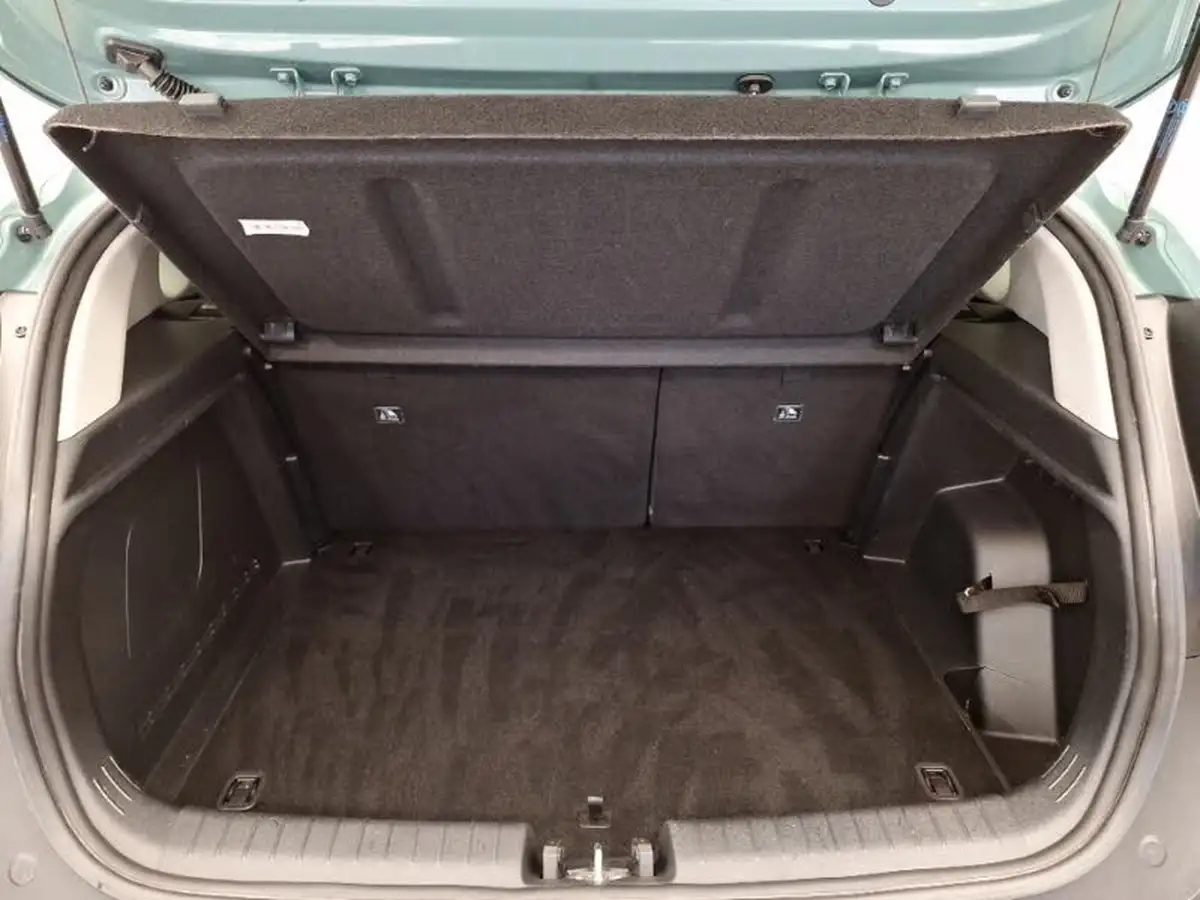 2023-hyundai-bayon-10-t-gdi-premium-100ps-dct-big-7