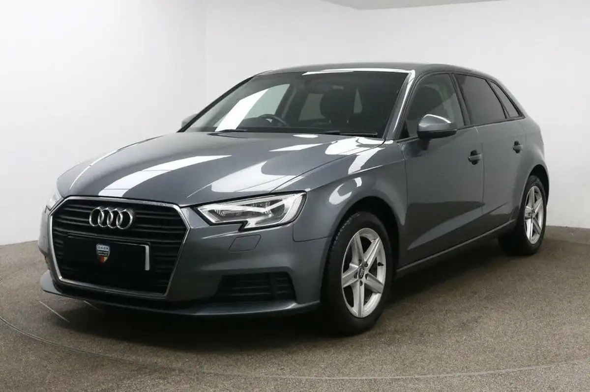 2018-audi-a3-15-35-tfsi-se-technik-big-4