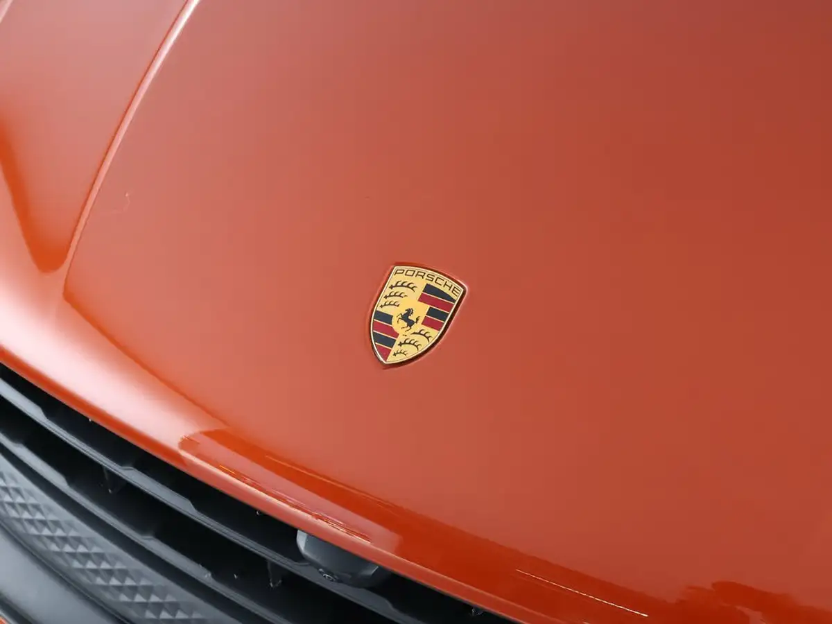 2023-porsche-macan-29-v6-gts-big-40