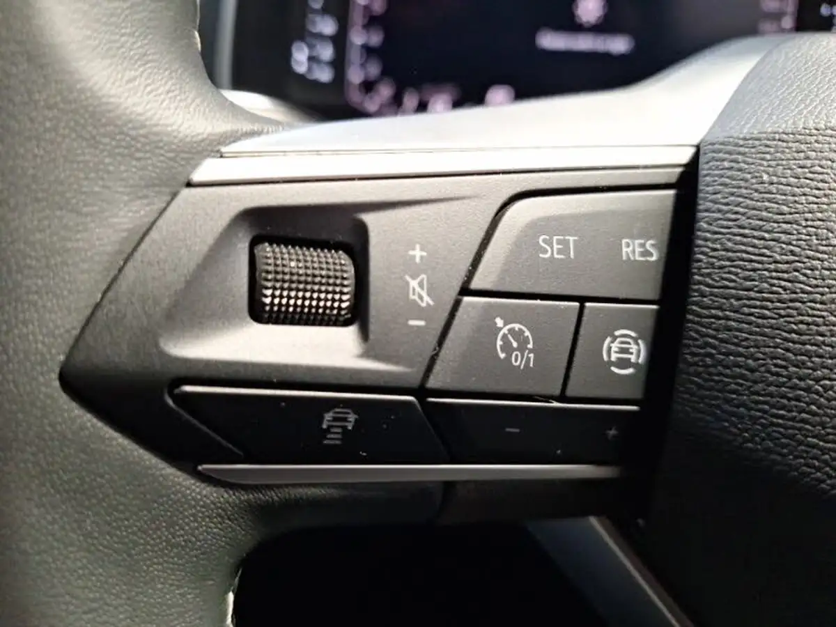2024-seat-ibiza-10-tsi-xcellence-lux-115ps-dsg-big-14