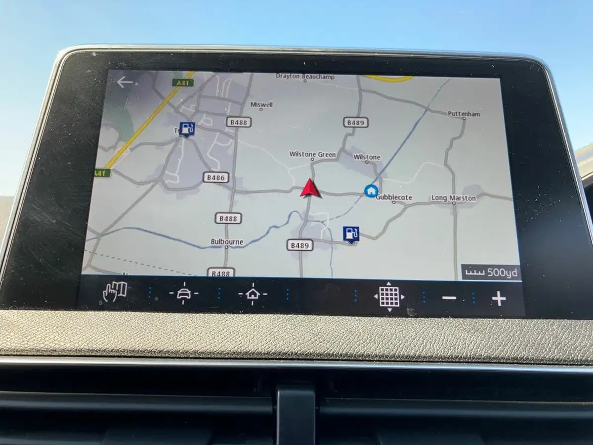 2018-peugeot-3008-suv-16-thp-gt-line-premium-big-10