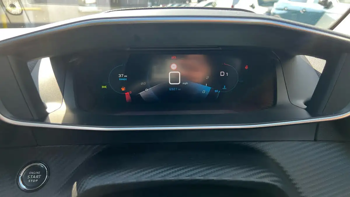 2022-peugeot-208-12-puretech-allure-premium-100bhp-eat8-big-12