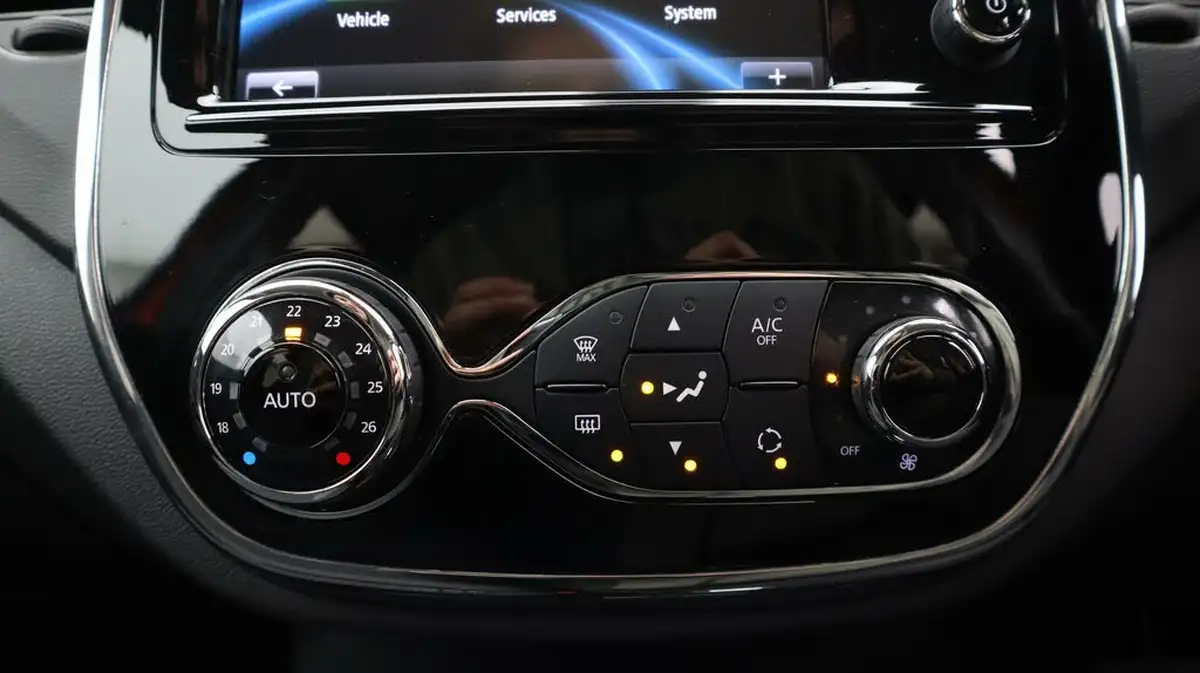 2017-renault-captur-15dci-dynamique-s-nav-90bhp-edc-auto-big-11