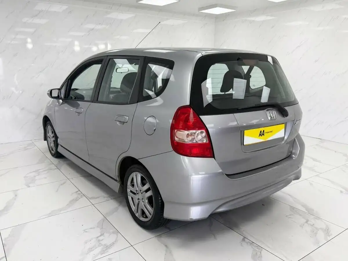 2007-honda-jazz-14-sport-big-6