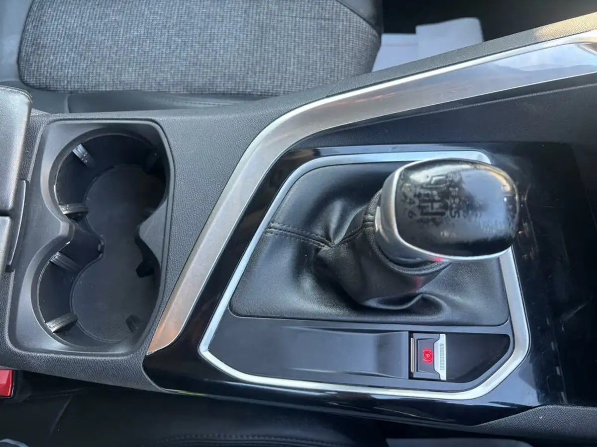 2020-peugeot-3008-suv-15-bluehdi-allure-big-61