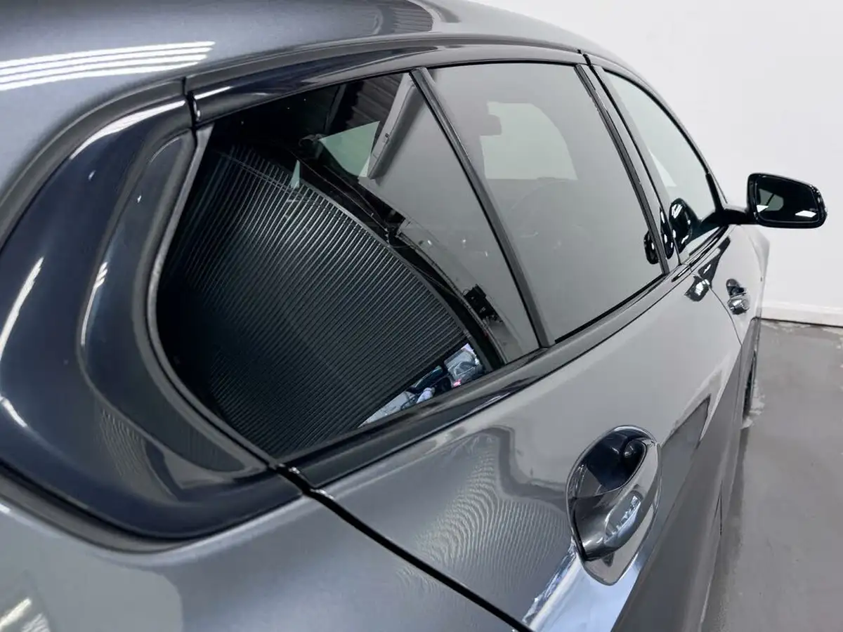 2021-bmw-1-series-20td-120d-m-sport-lcp-big-13