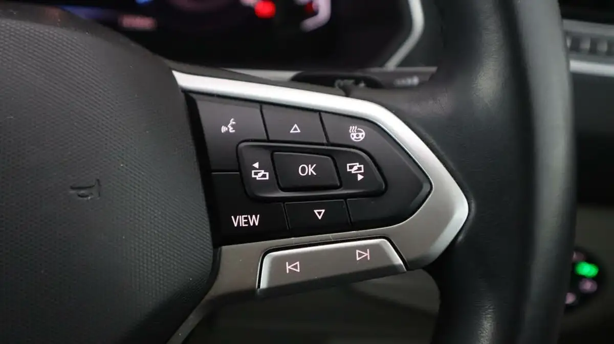 2021-volkswagen-tiguan-15-tsi-elegance-big-21