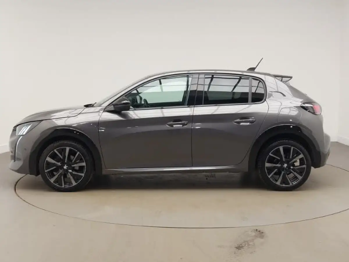 2022-peugeot-208-12-puretech-gt-premium-100bhp-big-3