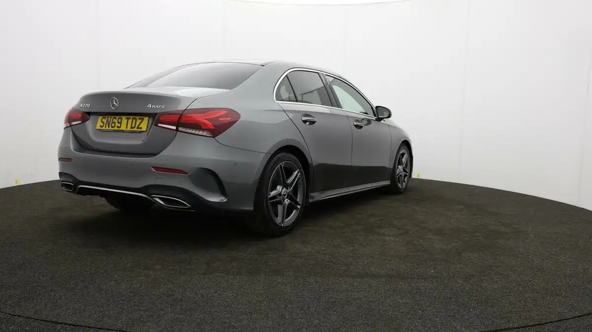 2019-mercedes-benz-a-class-20-a220-amg-line-saloon-4d-4matic-big-77