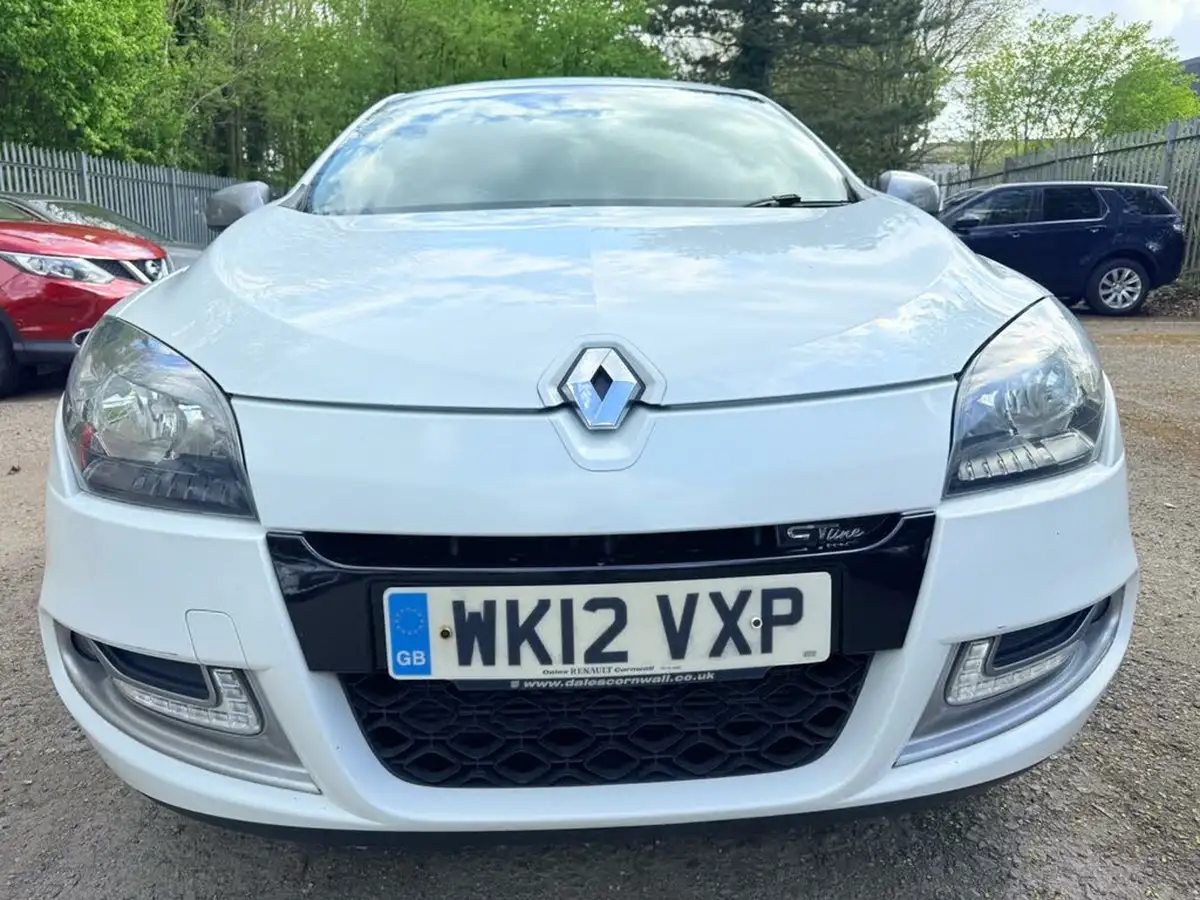 2012-renault-megane-15dci-gt-line-tomtom-hatchback-5d-big-9