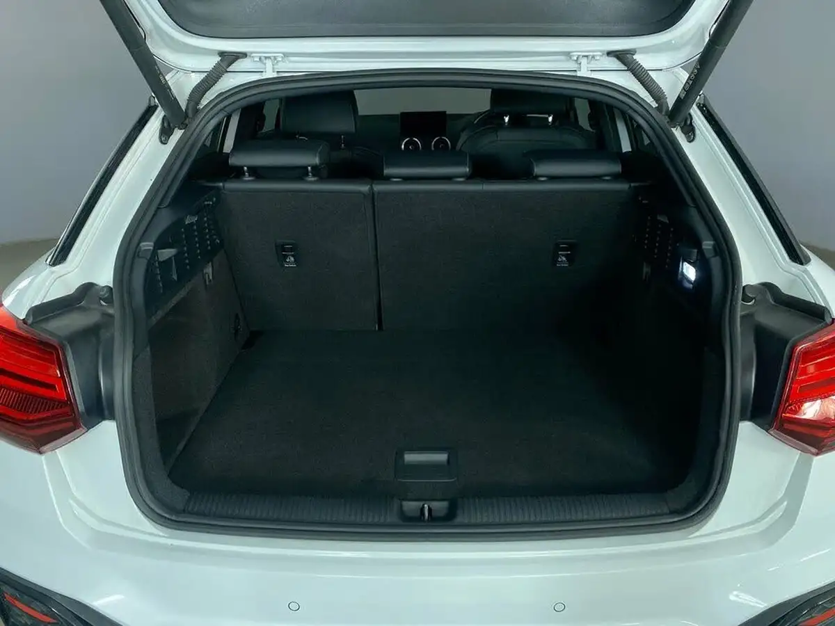 2021-audi-q2-15-35-tfsi-black-edition-s-tronic-big-12