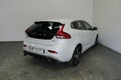 2017-volvo-v40-20-t2-r-design-small-5