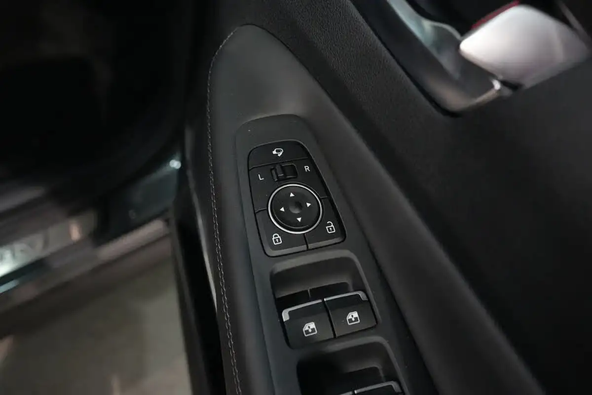2022-hyundai-santa-fe-16-t-gdi-ultimate-265ps-4wd-phev-big-27