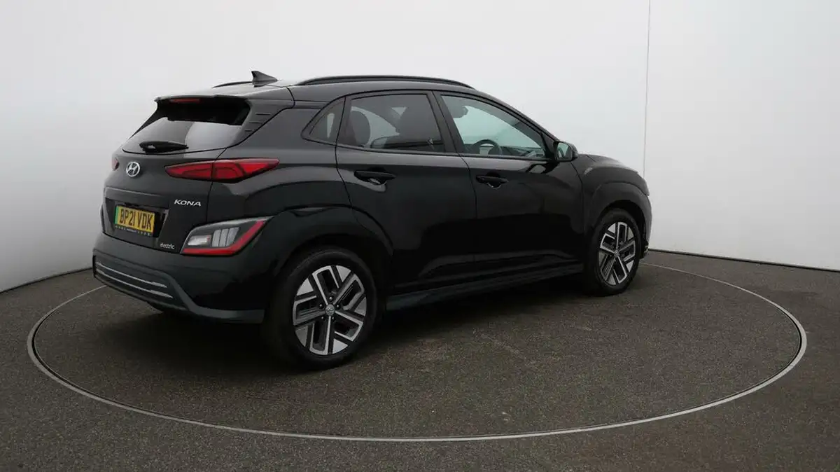 2021-hyundai-kona-e-premium-204ps-64kwh-7kw-obc-big-48