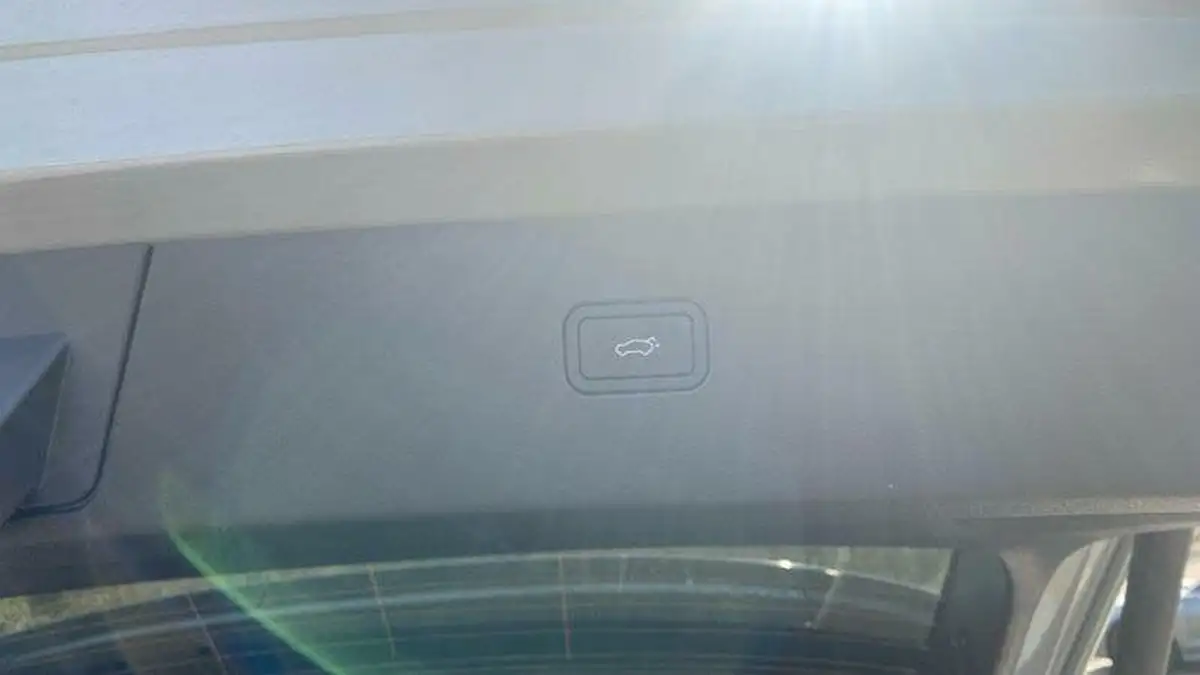 2024-volvo-ex30-e-twin-ultra-big-33
