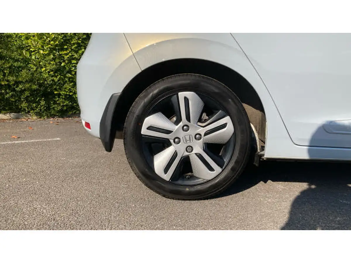 2021-honda-jazz-15-i-mmd-ex-107ps-big-8