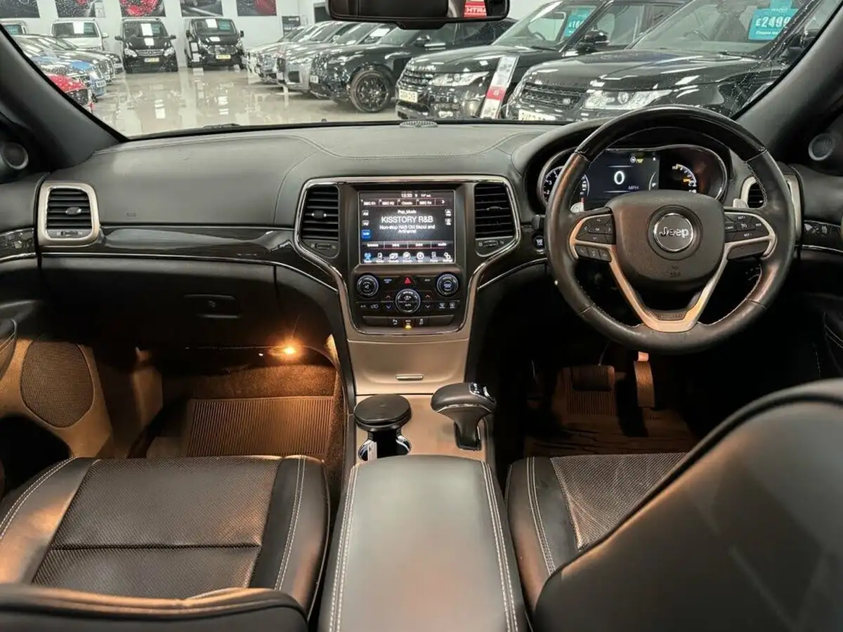 2015-jeep-grand-cherokee-30crd-overland-big-41