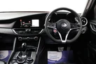 2017-alfa-romeo-giulia-20-veloce-small-11