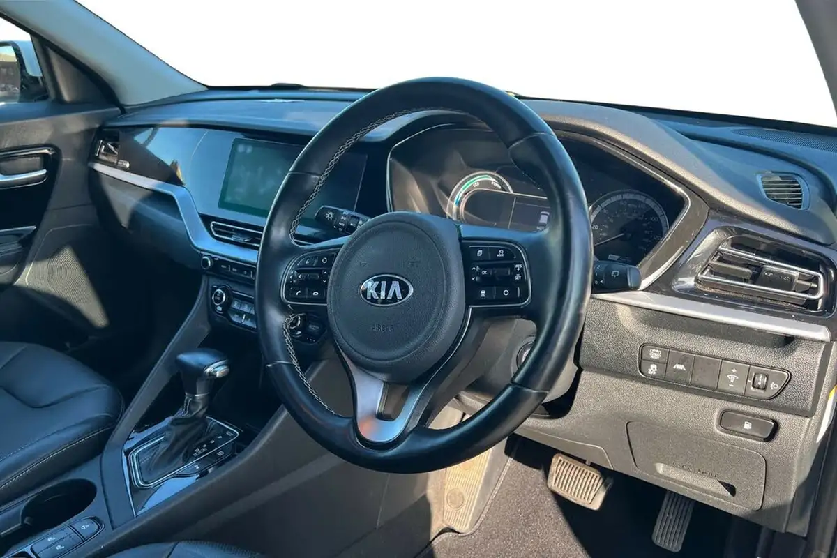 2019-kia-niro-16-gdi-3-156kwh-big-9