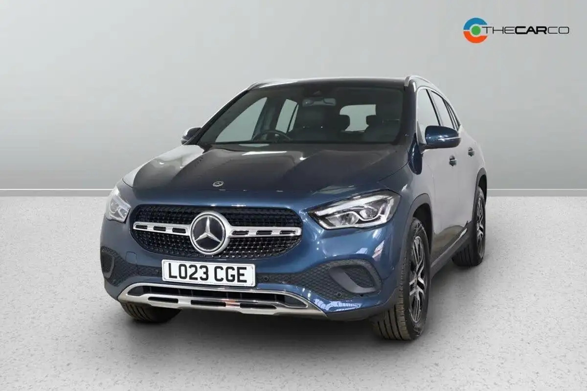 2023-mercedes-benz-gla-class-13-gla-200-sport-executive-station-wagon-big-2