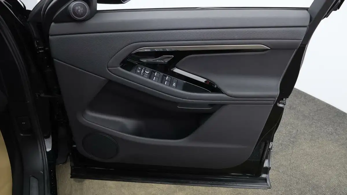 2021-land-rover-range-rover-evoque-20-d165-r-dynamic-big-14