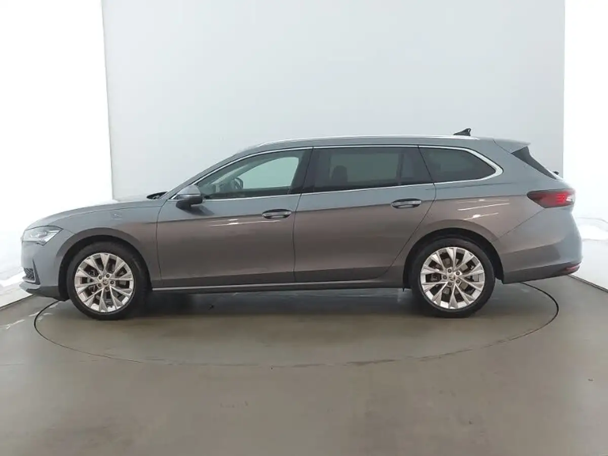 2024-skoda-superb-20tdi-se-l-150ps-scr-estate-dsg-big-3