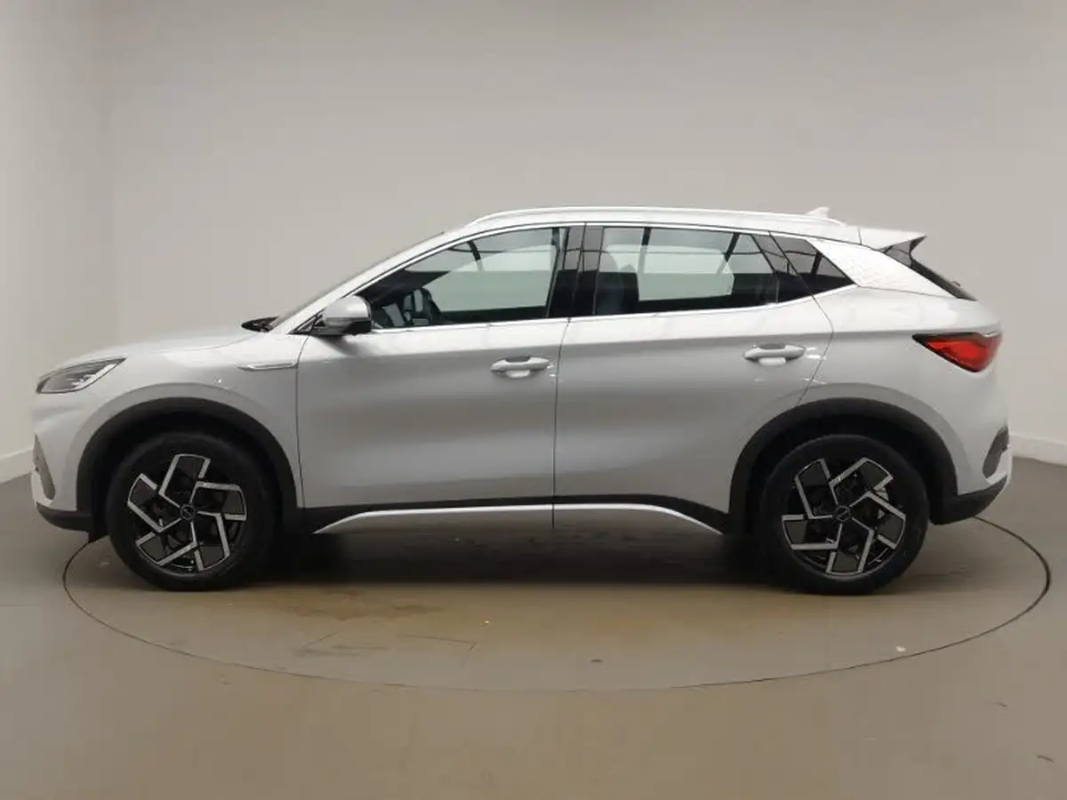 2023-byd-atto-3-e-active-big-3