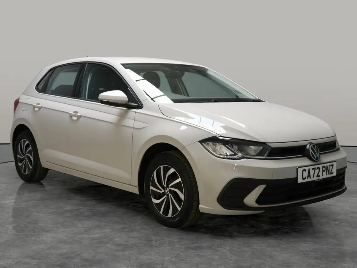 2022-volkswagen-polo-10-life-big-7
