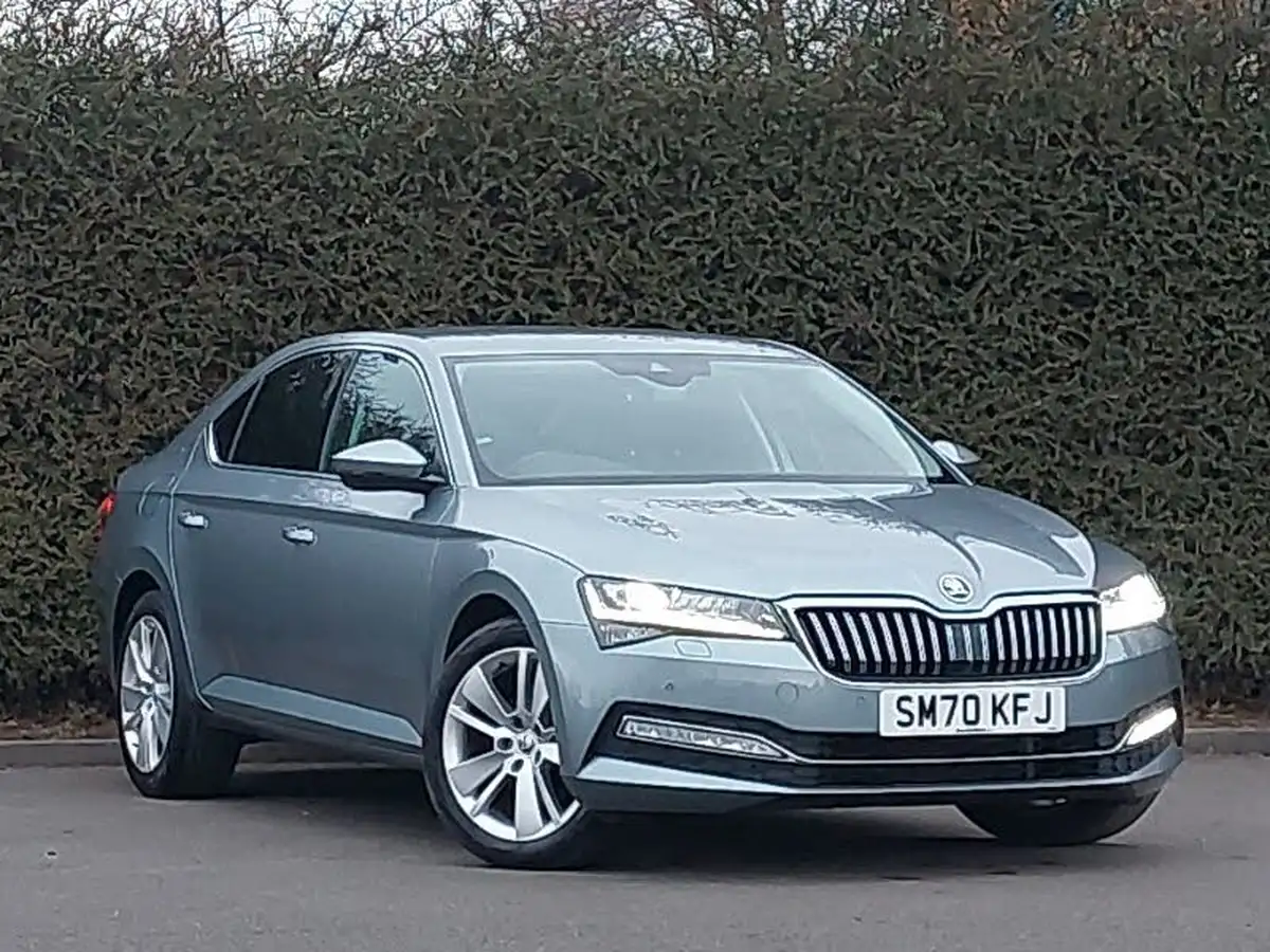 2020-skoda-superb-15-tsi-se-l-hatchback-dsg-big-0