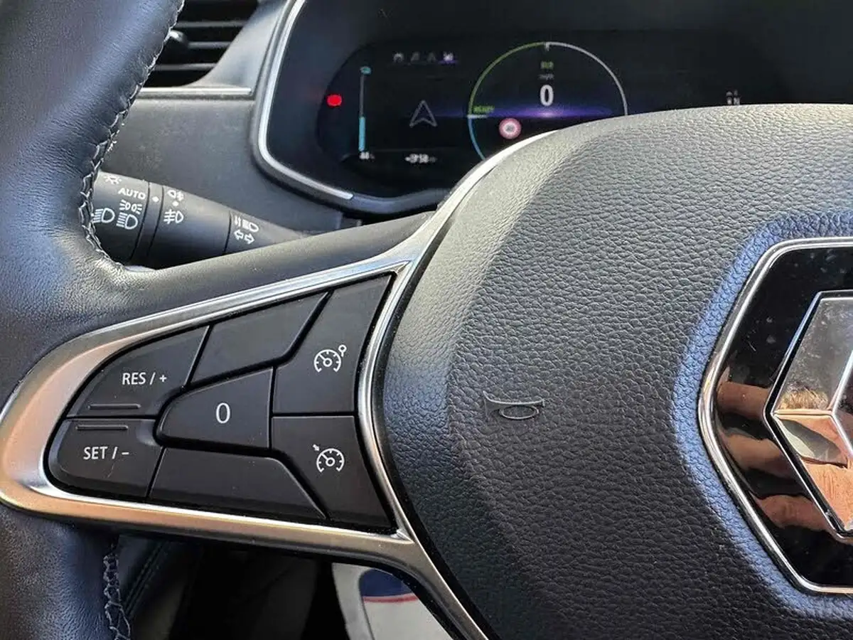 2022-renault-zoe-e-gt-line-big-35