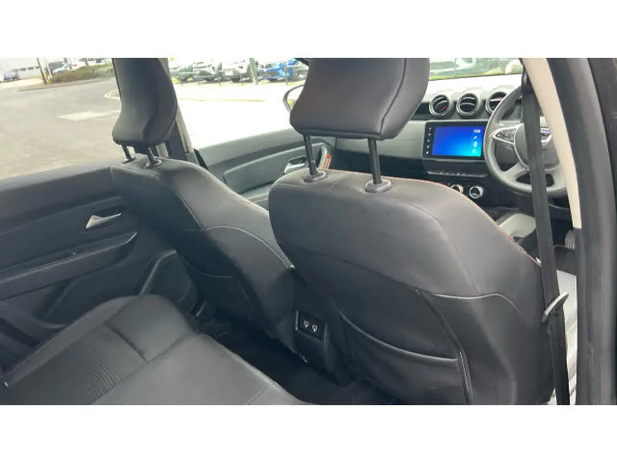 2022-dacia-duster-09-tce-extreme-se-big-16