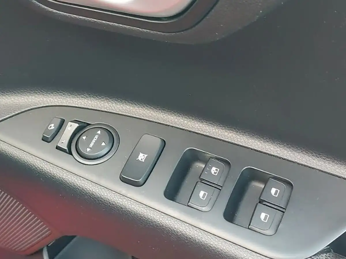 2021-kia-rio-10-t-gdi-2-big-11