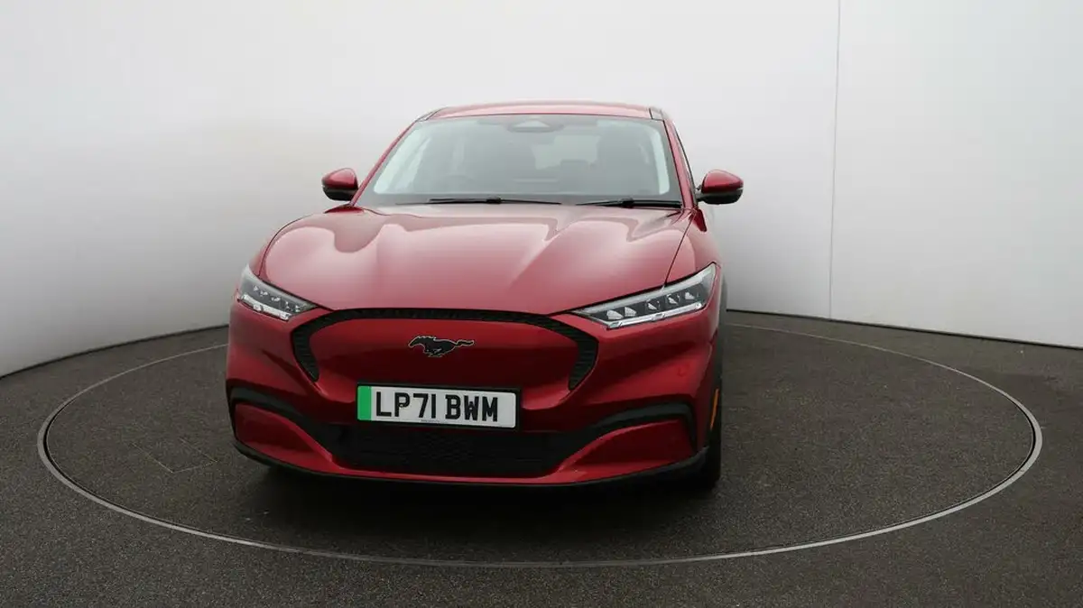 2022-ford-mustang-mach-e-e-standard-range-big-29
