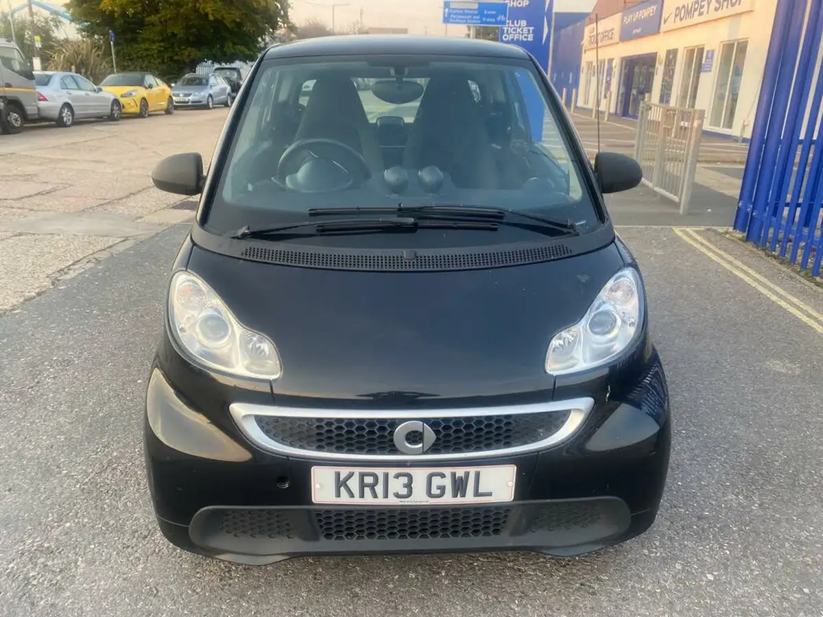 2013-smart-fortwo-10-passion-71bhp-coupe-big-2