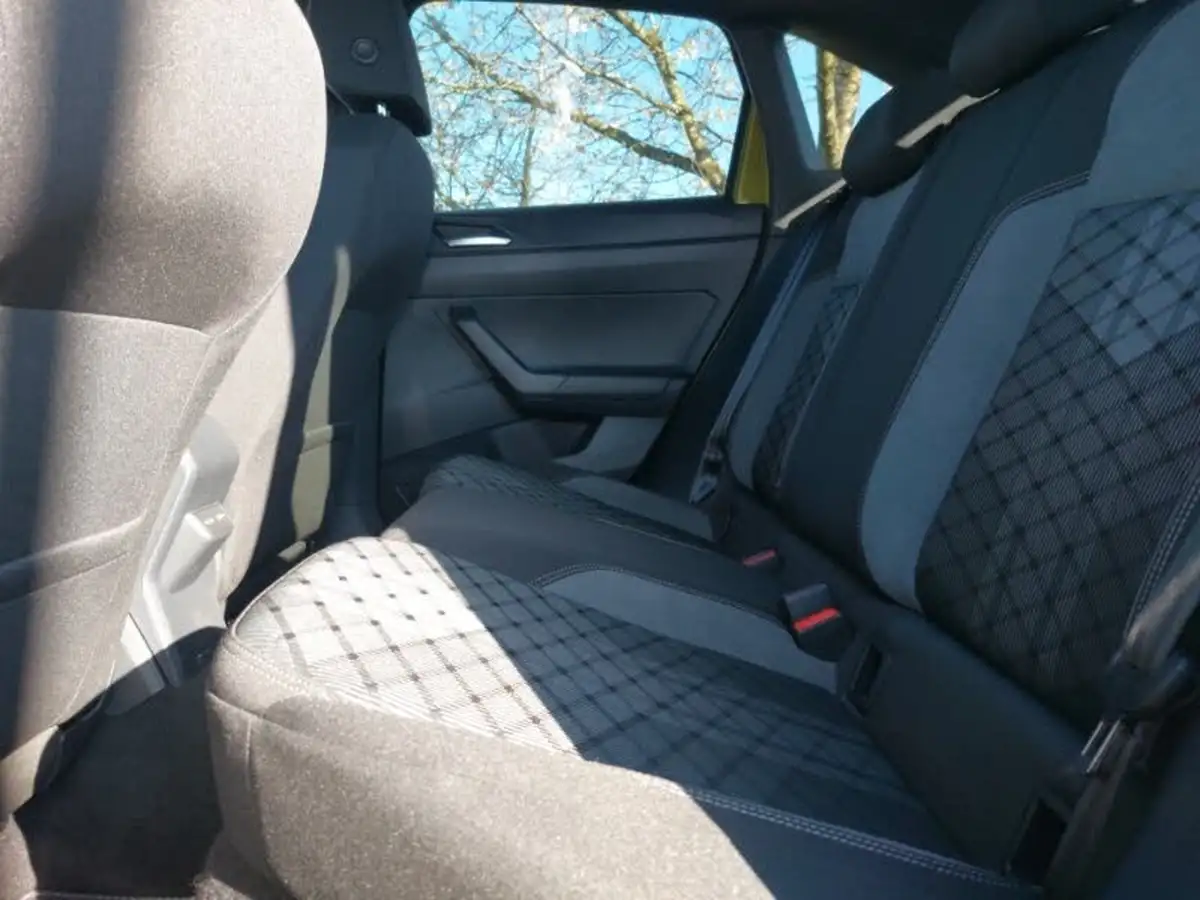2024-volkswagen-taigo-10-tsi-r-line-115ps-dsg-big-5