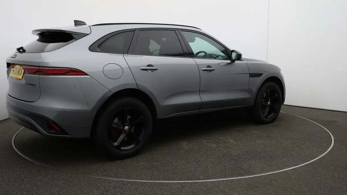 2023-jaguar-f-pace-20-p250-r-dynamic-black-big-49