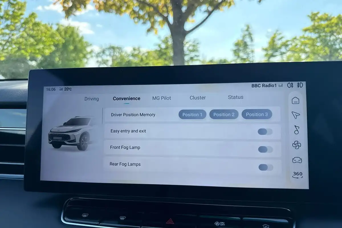 2024-mg-hs-15t-gdi-trophy-273ps-plug-in-hybrid-1496cc-auto-big-30