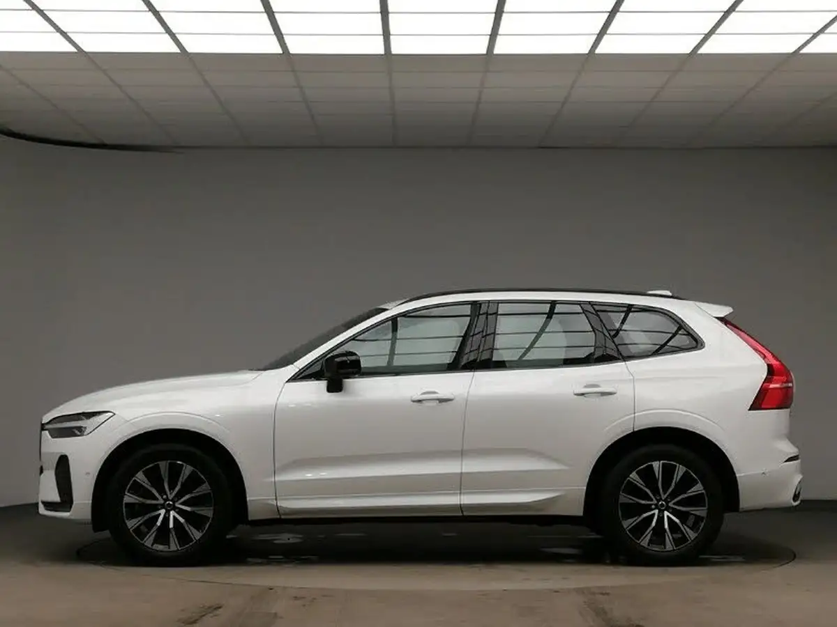 2023-volvo-xc60-20-b5-plus-big-3