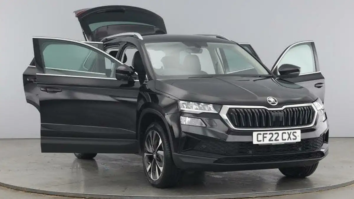 2022-skoda-karoq-10-tsi-se-l-big-8