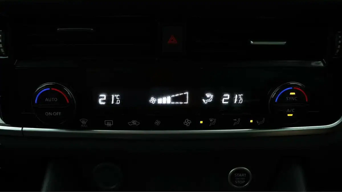 2022-nissan-qashqai-13-dig-t-n-connecta-140ps-big-11