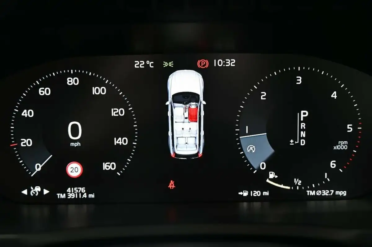 2018-volvo-xc90-20td-d5-inscription-pro-4x4-big-20