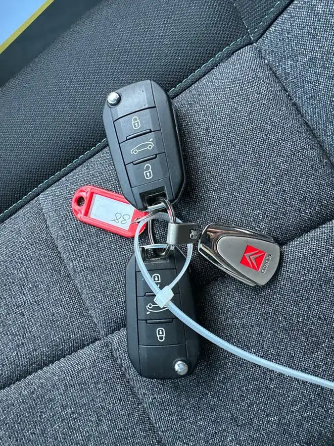 2019-citroen-c4-cactus-12-puretech-flair-130ps-eat6-big-41