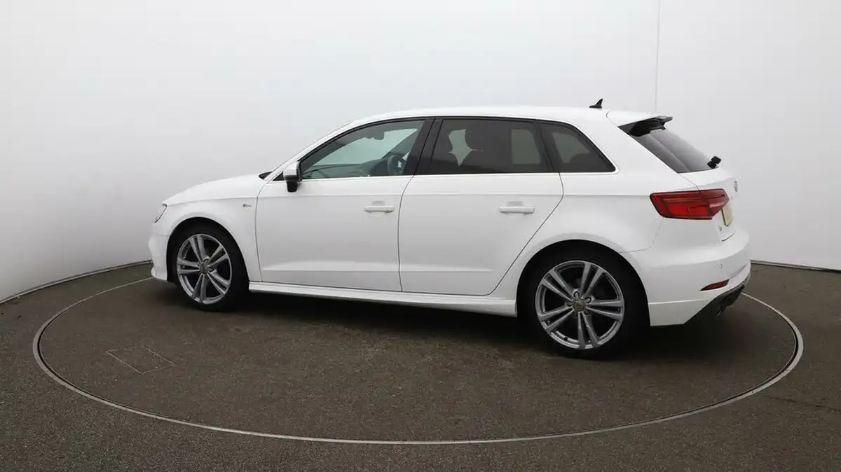 2019-audi-a3-15-tfsi-s-line-sportback-5d-tronic-big-44