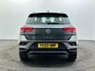 2020-volkswagen-t-roc-15-tsi-se-dsg-small-6