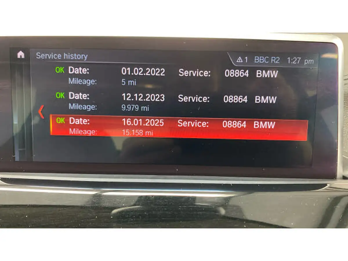 2021-bmw-x1-20-sdrive20i-xline-big-50