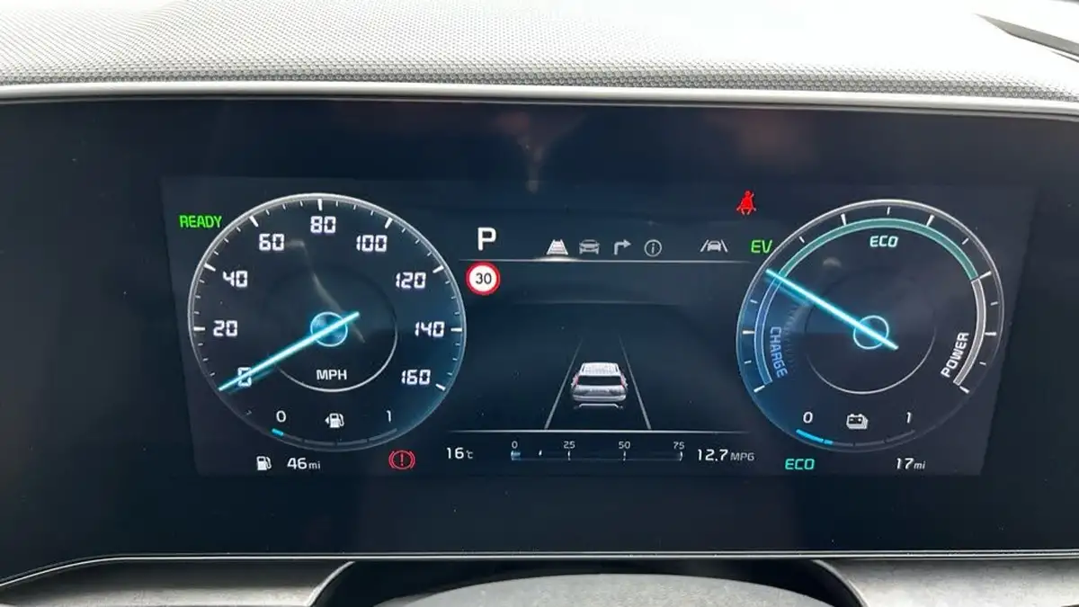 2025-kia-niro-16-gdi-4-127bhp-hev-132kwh-big-6