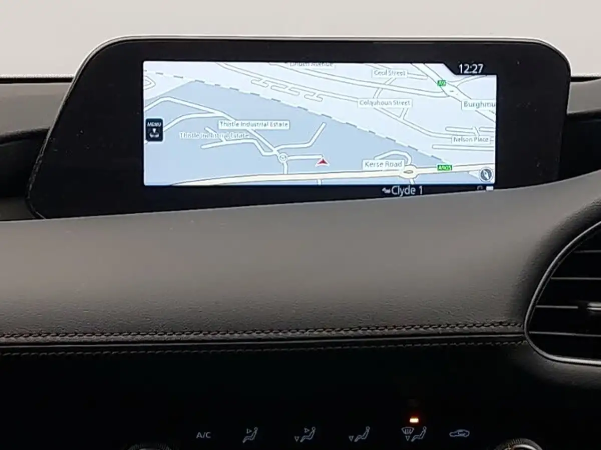 2022-mazda-mazda3-20-se-l-big-9