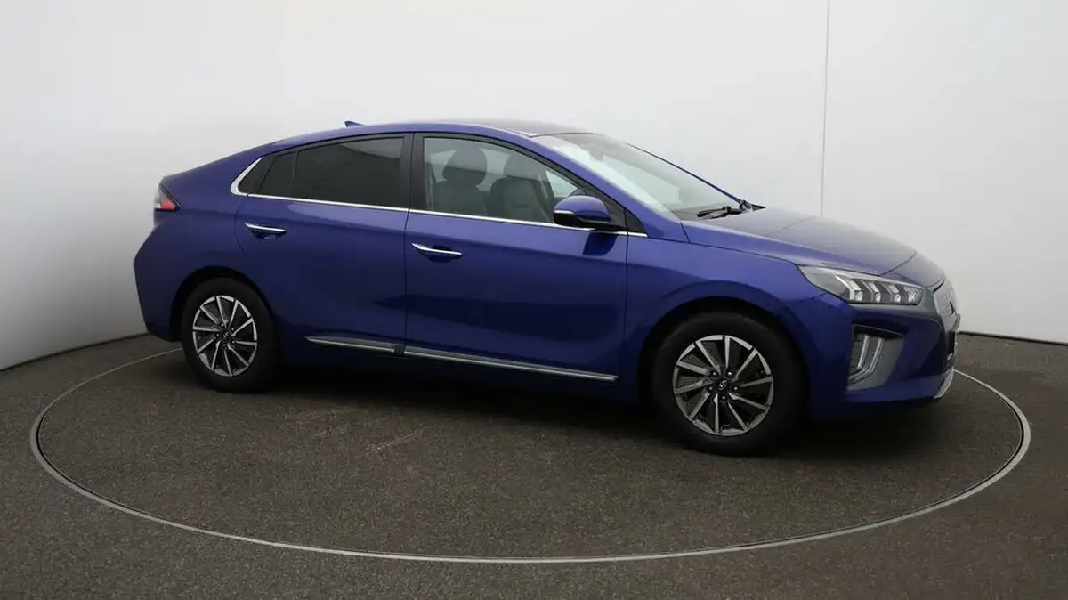 2020-hyundai-ioniq-e-premium-se-electric-100kw-big-44